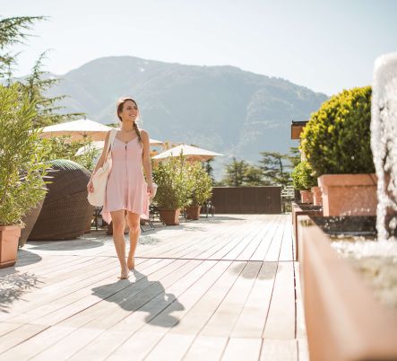 Entspannen auf der Dachterrasse | Wellnessurlaub in Meran